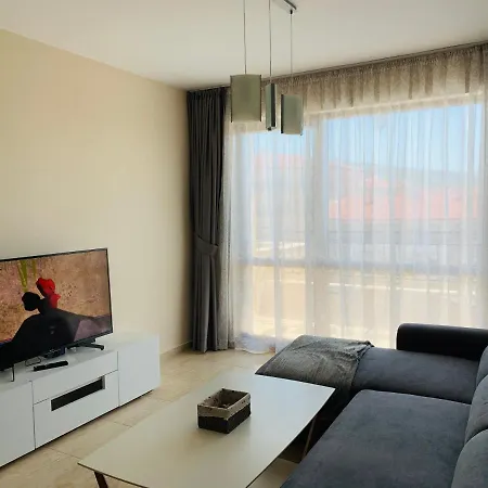 公寓 Big One Bedroom In Sea Dreams,